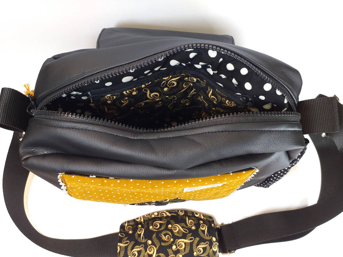 Tašna manja - Sva na note