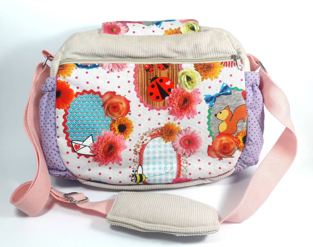 Tašna manja - Lija i jež u cveću